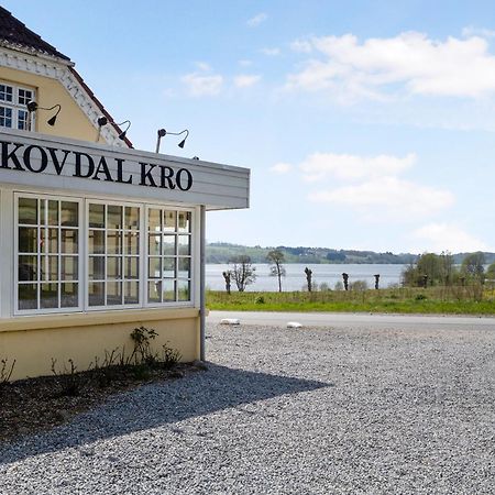 Skovdal Kro Jelling Экстерьер фото