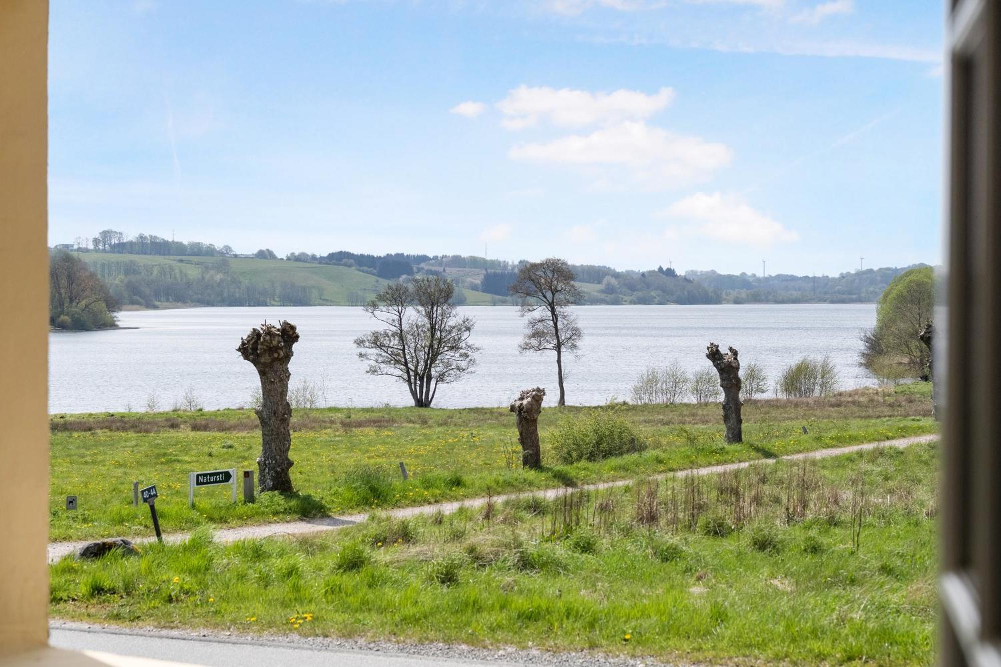 Skovdal Kro Jelling Экстерьер фото